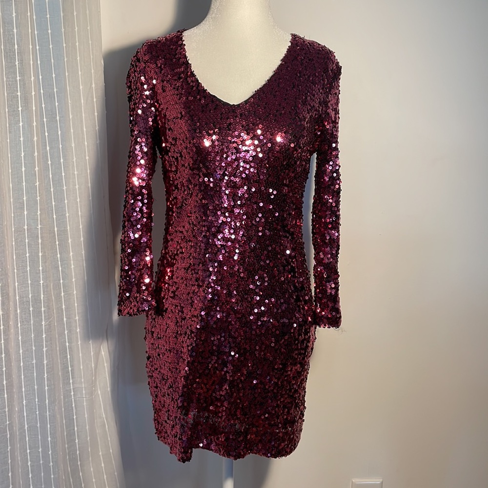 Morgan McFeeters Vintage Party Dress  
Sequin Mini Dress. Size 4 Like New